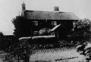 Old photograph of Bacton Wood Farm